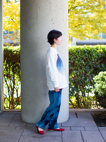 Blue Blue Japan Unisex Knitted Gradation "Omaru" Slub Cotton T-shirt - Blue