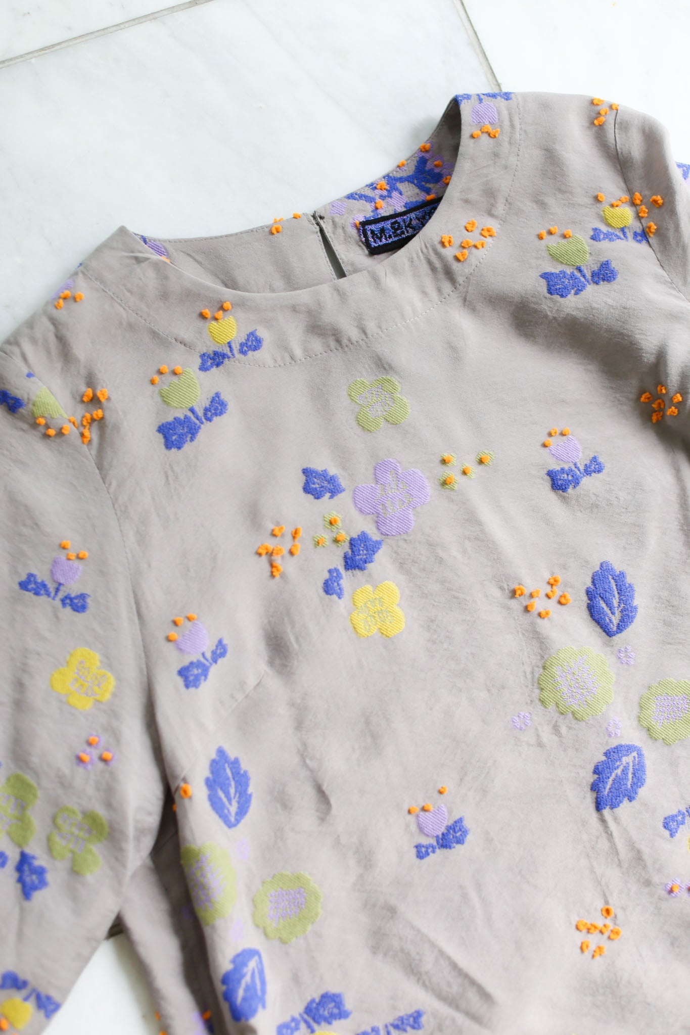M Kyoko Woven Pullover- Gray (1073)