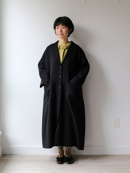 A Punto B Wool Coat - Black