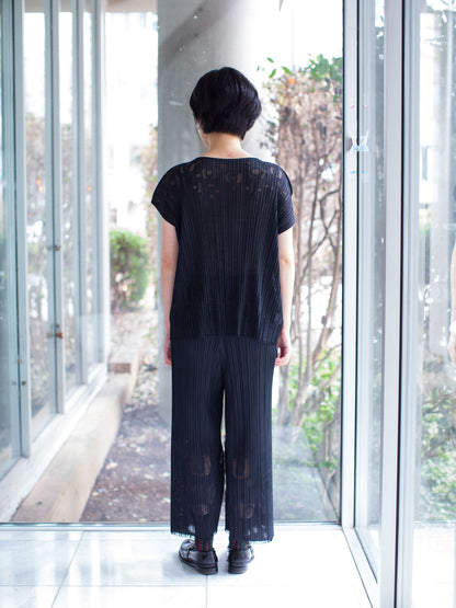 M. & Kyoko Pleated Pants (1111)- Black