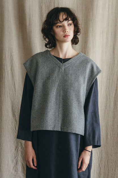 Fog Linen Work Roze Side Ribbon Wool Vest - Grey Check