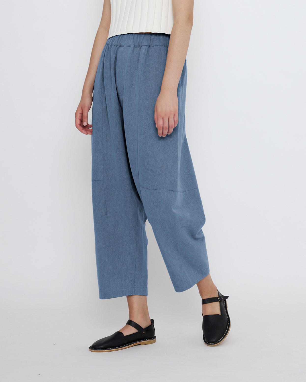 7115 by Szeki Unisex Elastic Panel Barrel Trouser - Light Denim