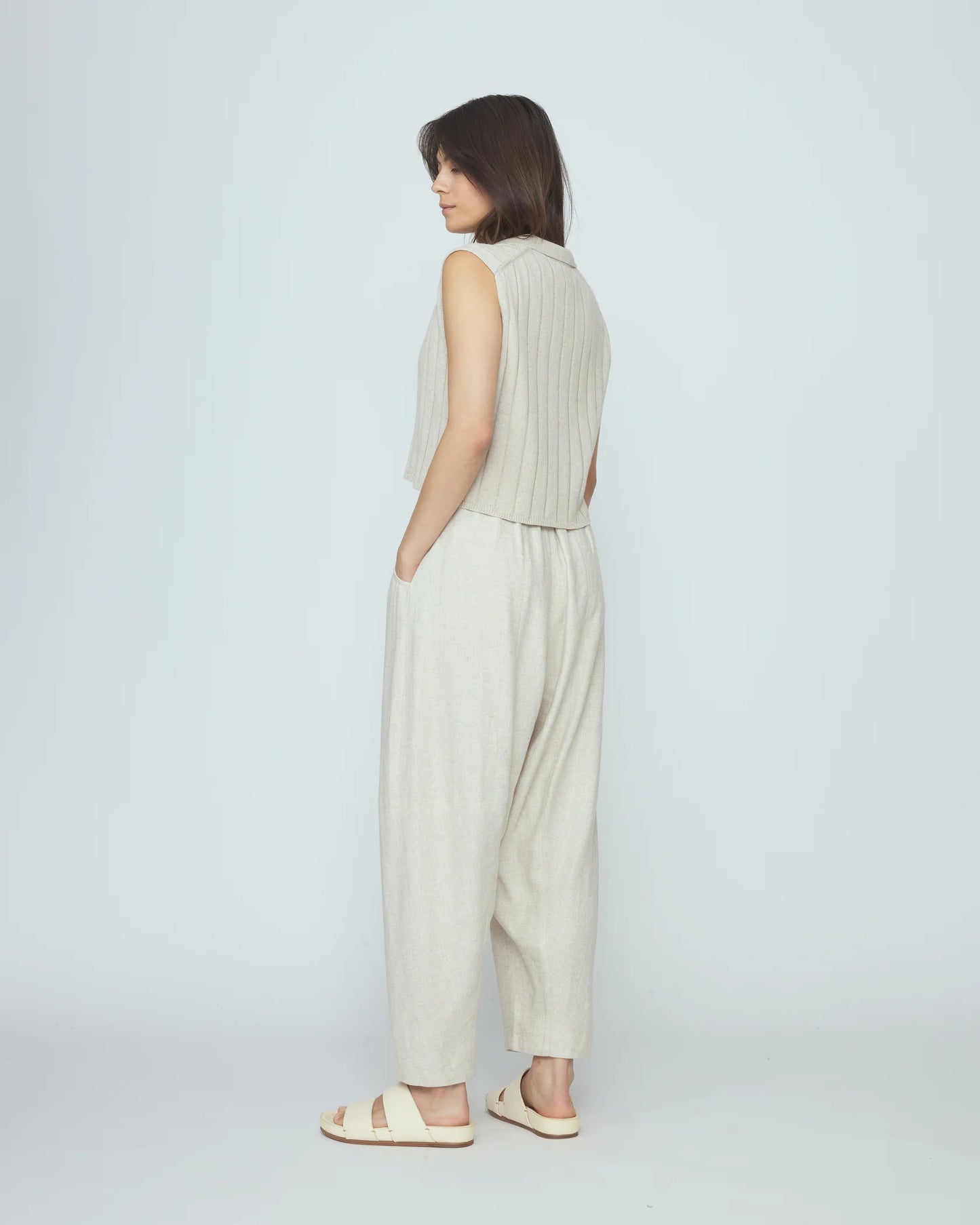 7115 by Szeki Unisex Elastic Panel Barrel Trousers - Oatmeal