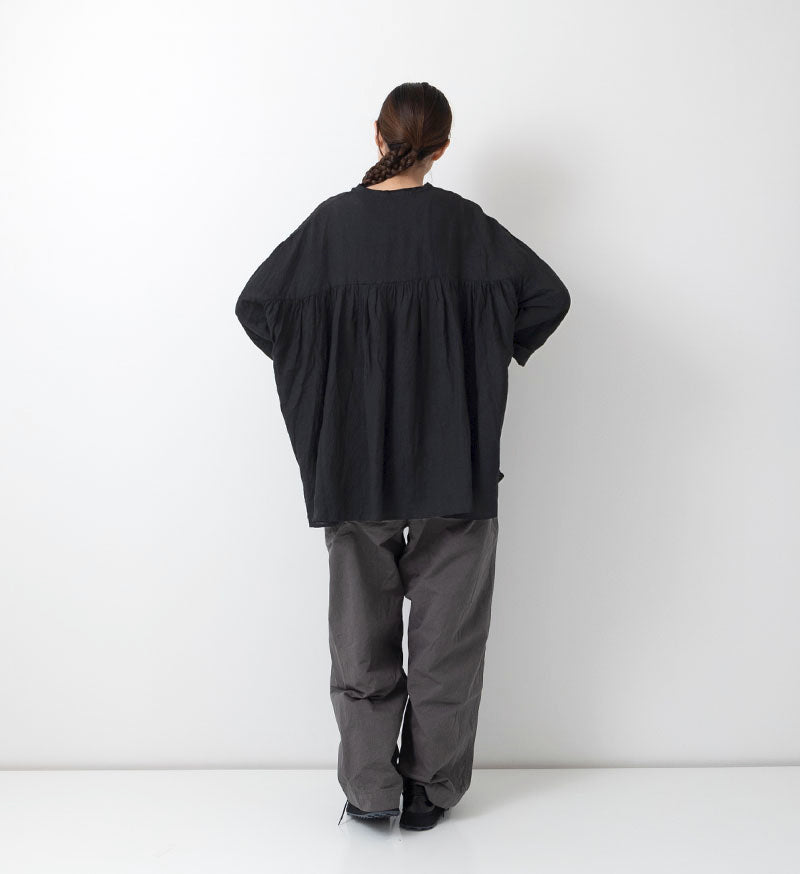 Veritecoeur Linen Gathered Blouse - Black (ST-167L)