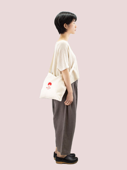 BEAMS Japan Shoulder Bag - Natural x Red